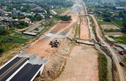 30.09.2020: Đồng loạt khởi công cả 3 dự án thành phần thuộc cao tốc Bắc Nam. 
